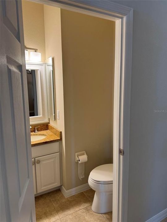 В аренду: $4,800 (6 спален, 4 ванн, 4403 Квадратных фут)
