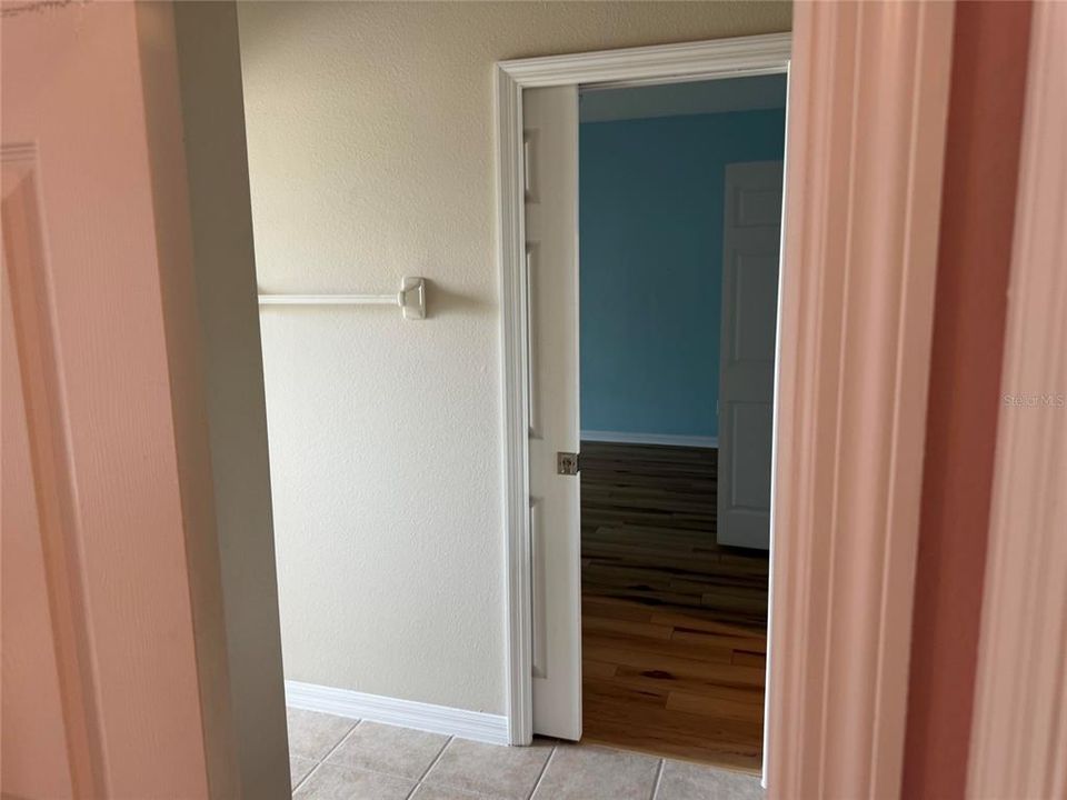 В аренду: $4,800 (6 спален, 4 ванн, 4403 Квадратных фут)