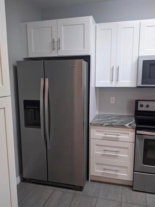 В аренду: $1,700 (2 спален, 2 ванн, 1205 Квадратных фут)