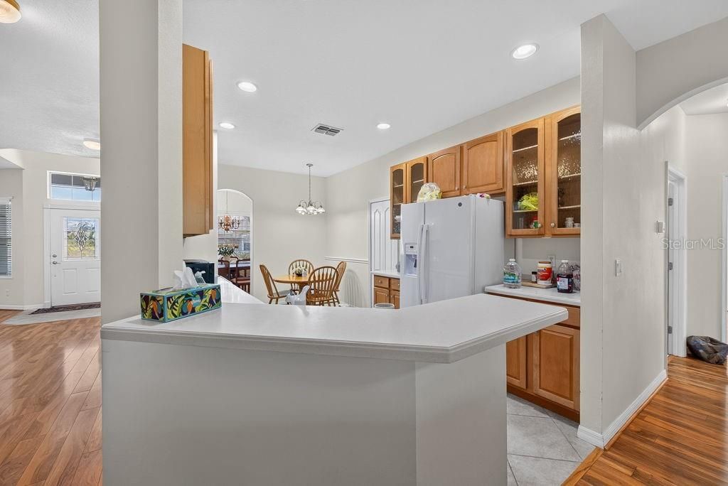For Sale: $320,000 (3 beds, 2 baths, 2109 Square Feet)