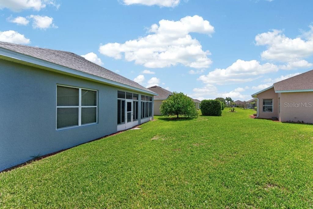 For Sale: $320,000 (3 beds, 2 baths, 2109 Square Feet)