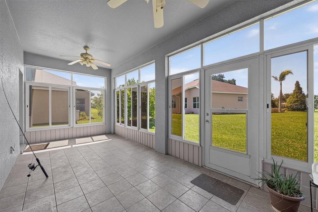 For Sale: $320,000 (3 beds, 2 baths, 2109 Square Feet)