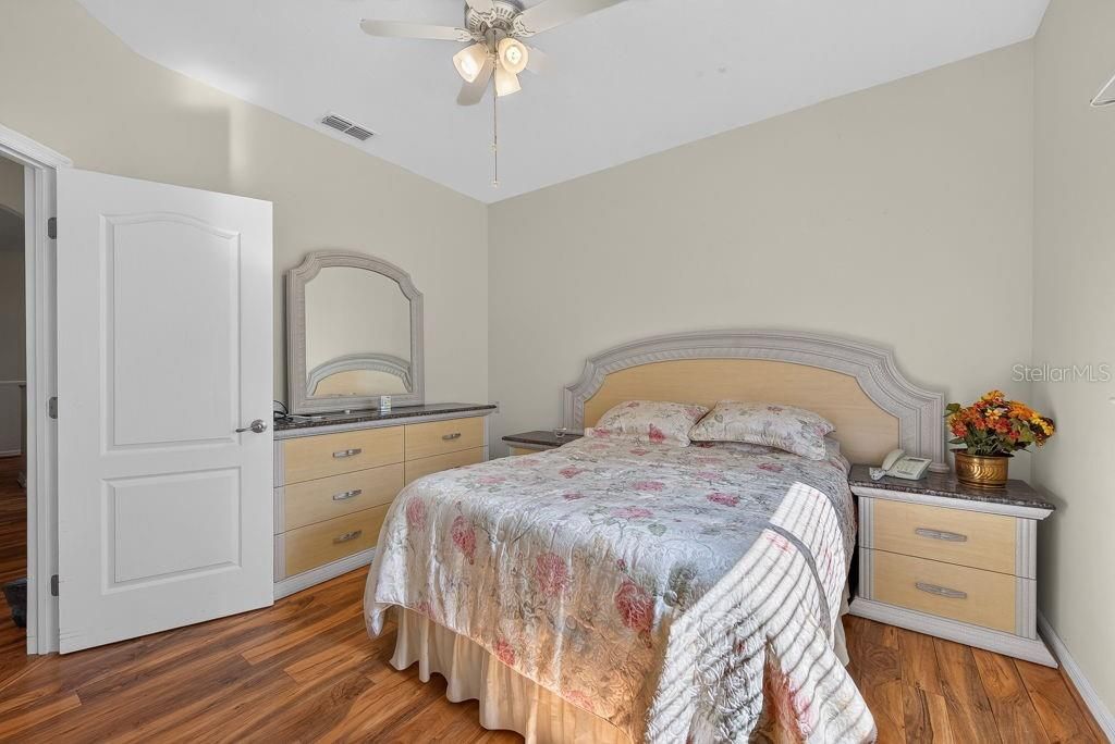 For Sale: $320,000 (3 beds, 2 baths, 2109 Square Feet)