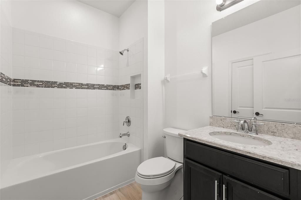 For Sale: $520,000 (4 beds, 3 baths, 2400 Square Feet)