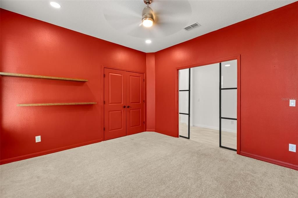 For Sale: $520,000 (4 beds, 3 baths, 2400 Square Feet)