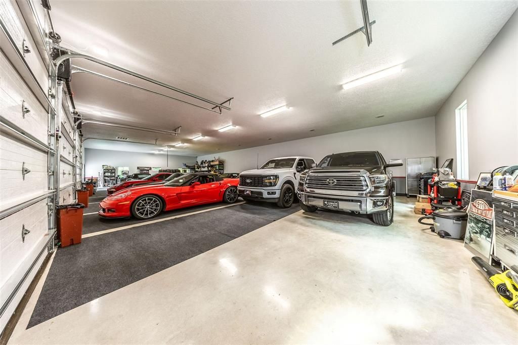 En Venta: $1,199,000 (5 camas, 3 baños, 2704 Pies cuadrados)