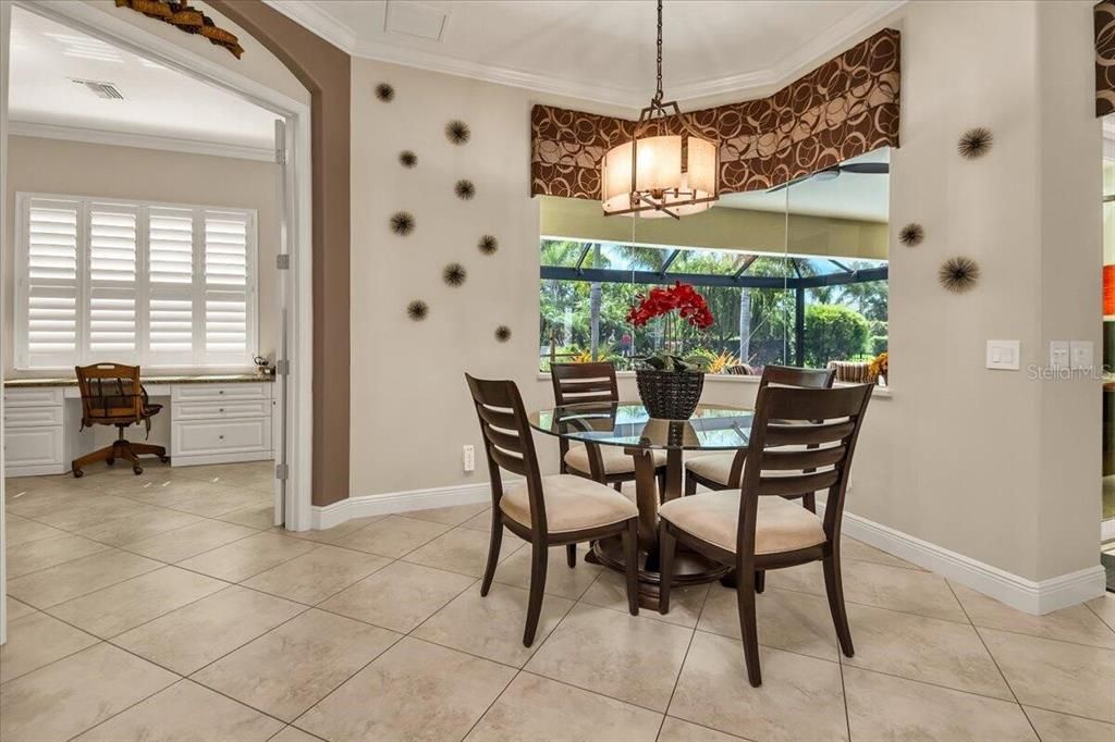 For Sale: $787,300 (3 beds, 3 baths, 2711 Square Feet)