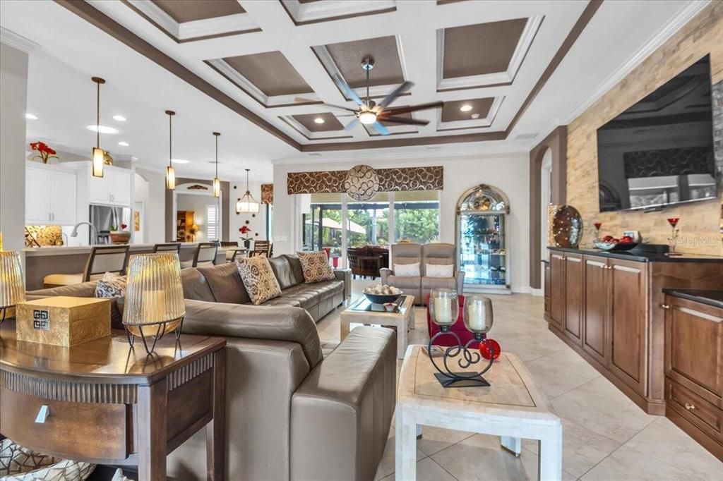 For Sale: $787,300 (3 beds, 3 baths, 2711 Square Feet)