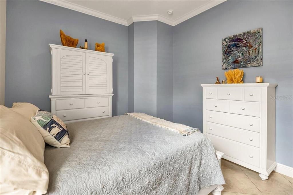 For Sale: $787,300 (3 beds, 3 baths, 2711 Square Feet)