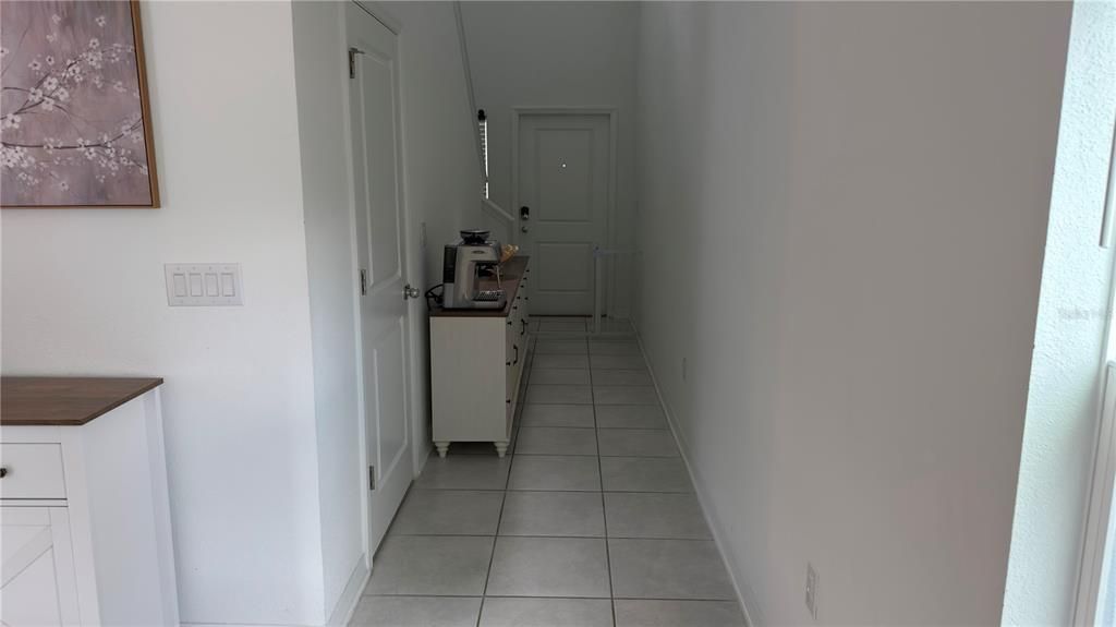 For Sale: $320,000 (4 beds, 2 baths, 1931 Square Feet)