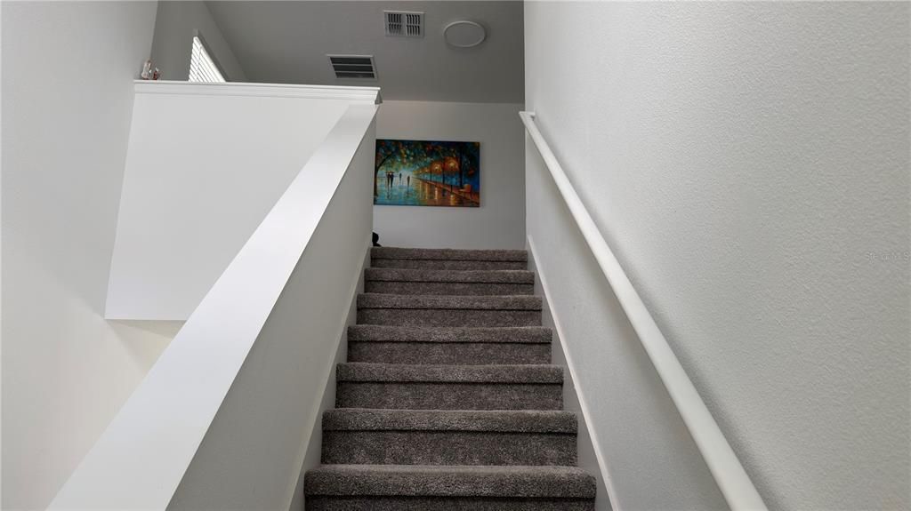 For Sale: $320,000 (4 beds, 2 baths, 1931 Square Feet)