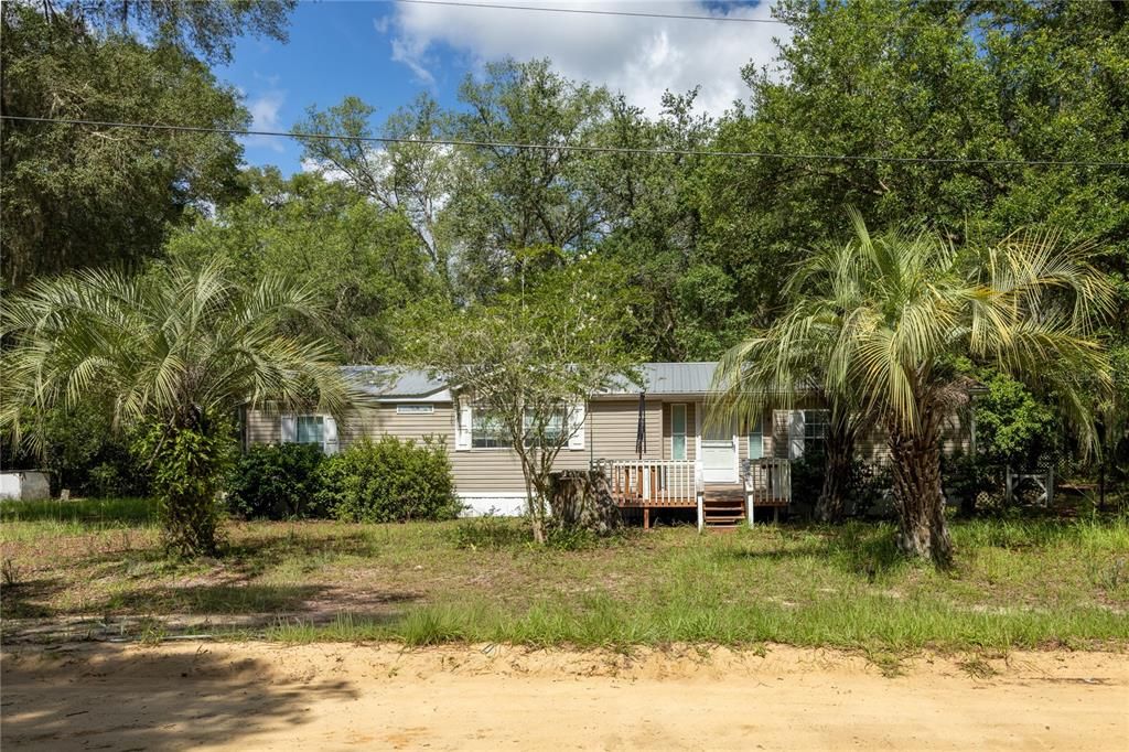 For Sale: $149,000 (3 beds, 2 baths, 1620 Square Feet)