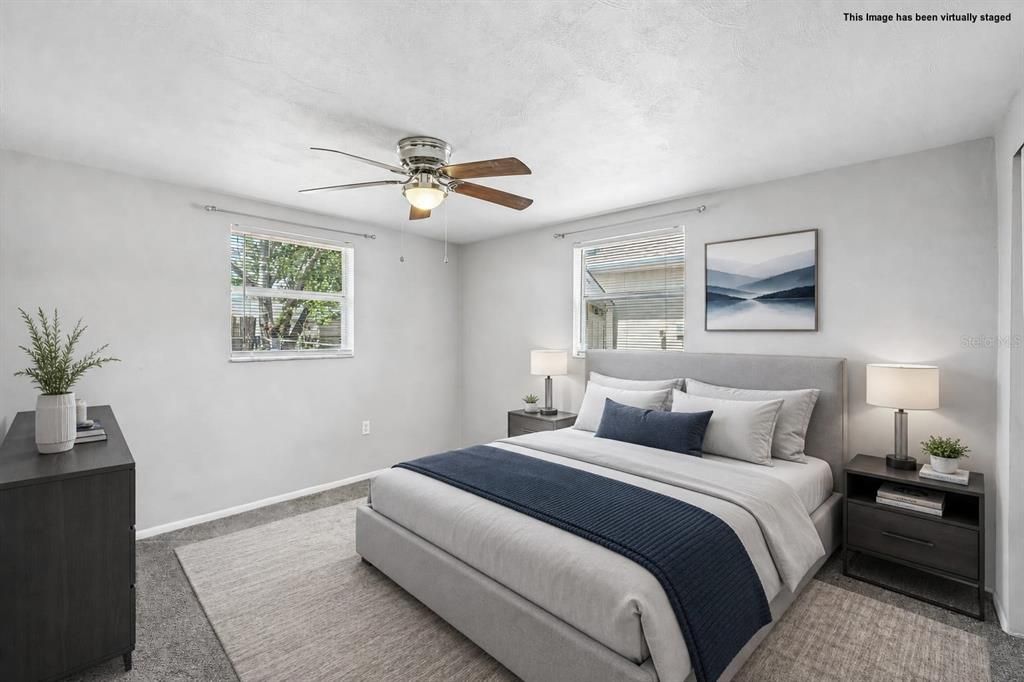 For Sale: $247,900 (2 beds, 2 baths, 1060 Square Feet)