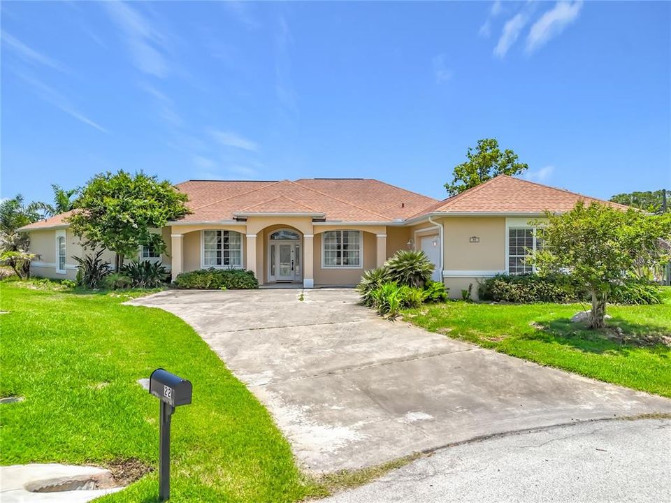 For Sale: $699,000 (4 beds, 2 baths, 2383 Square Feet)