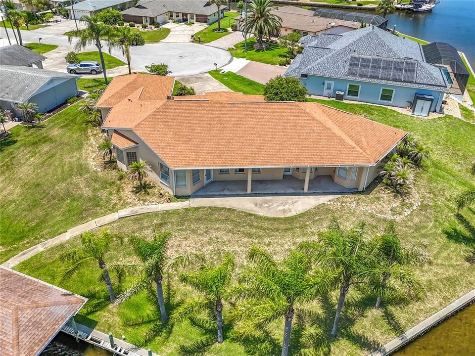 For Sale: $699,000 (4 beds, 2 baths, 2383 Square Feet)
