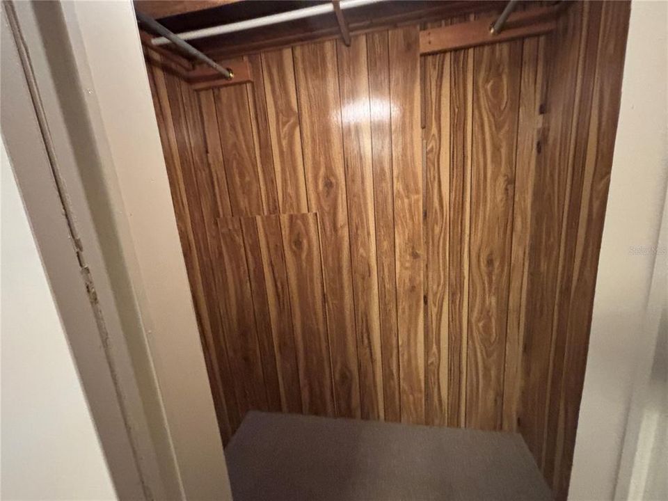 На продажу: $109,900 (3 спален, 2 ванн, 960 Квадратных фут)
