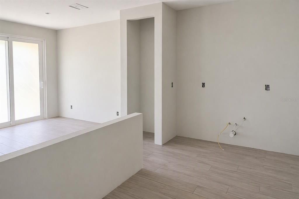 En Venta: $430,854 (3 camas, 2 baños, 1557 Pies cuadrados)