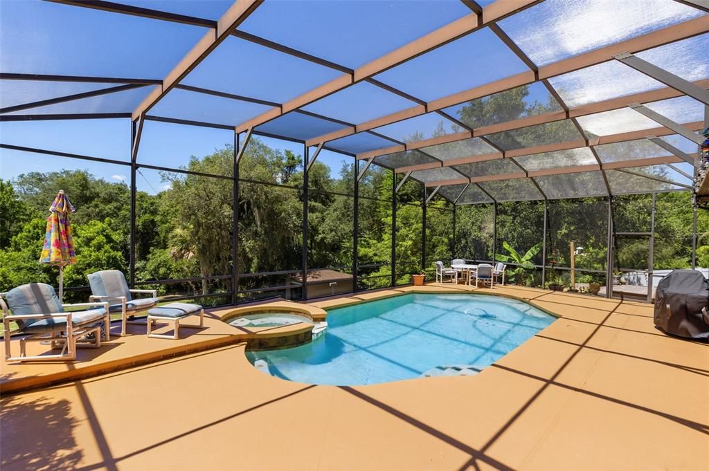 En Venta: $739,000 (4 camas, 3 baños, 2684 Pies cuadrados)
