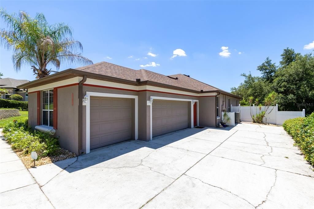 En Venta: $739,000 (4 camas, 3 baños, 2684 Pies cuadrados)
