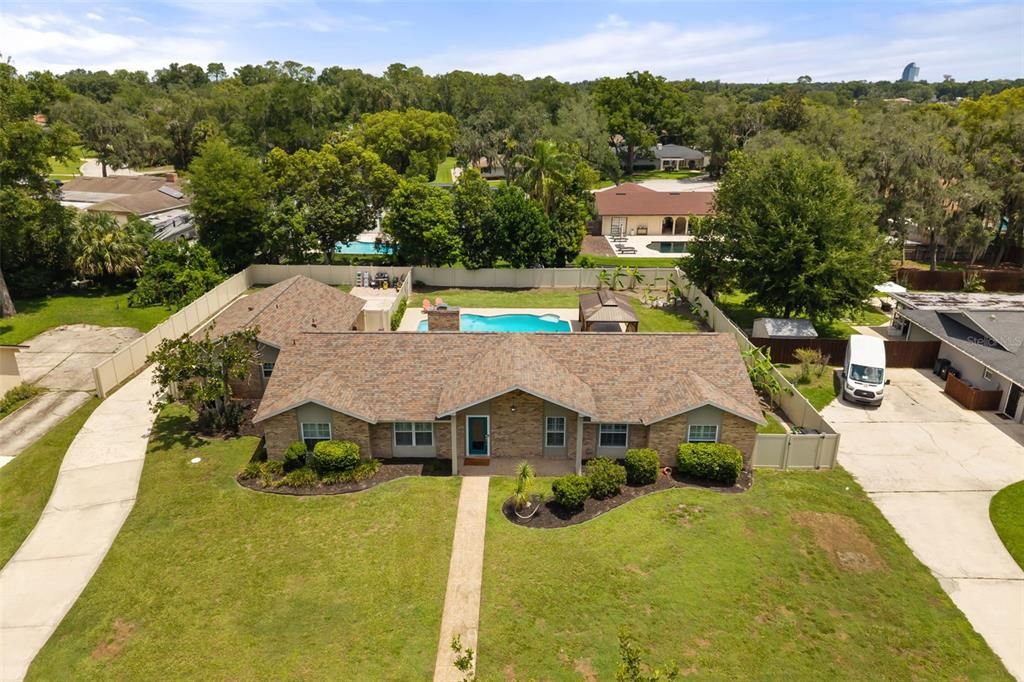 : $775,000 (5 camas, 3 baños, 2812 Pies cuadrados)
