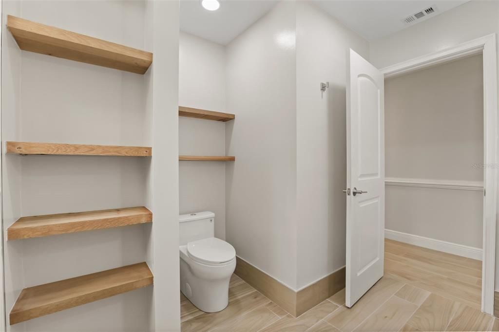 : $775,000 (5 camas, 3 baños, 2812 Pies cuadrados)