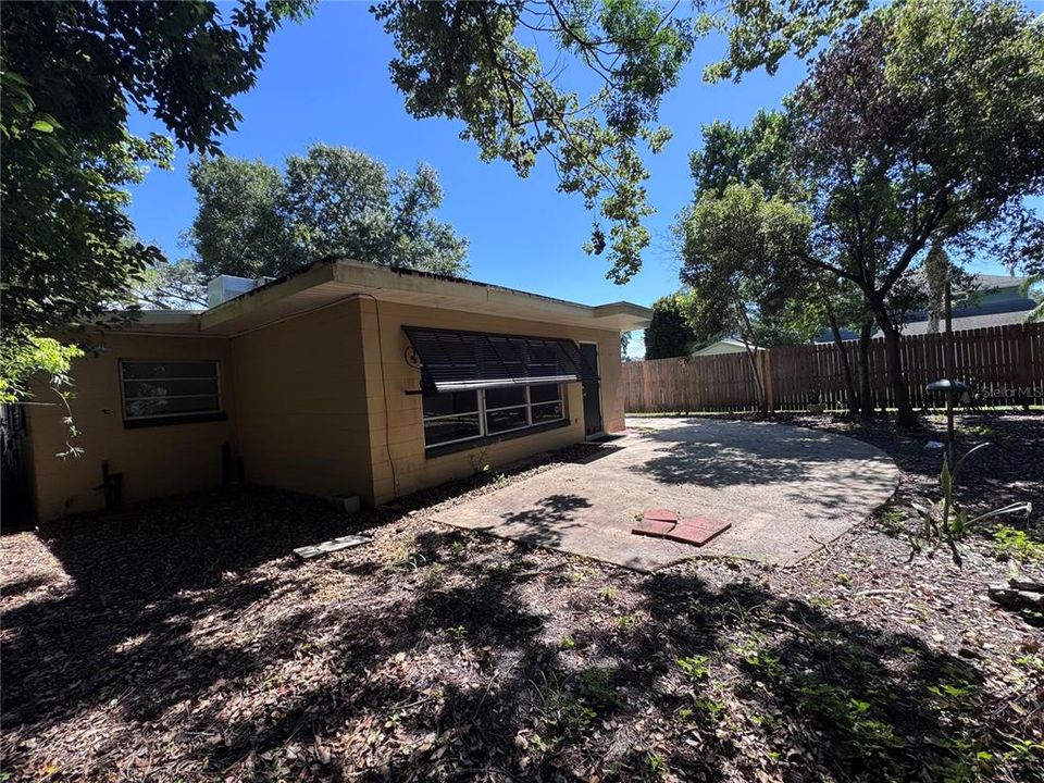 For Rent: $1,795 (2 beds, 2 baths, 1161 Square Feet)