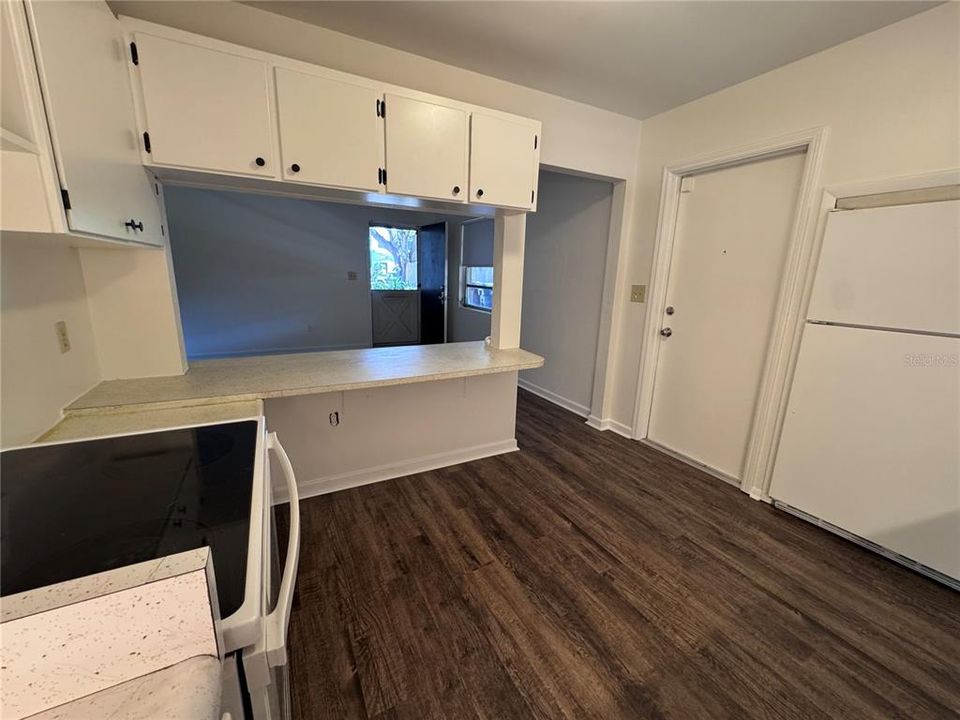 For Rent: $1,795 (2 beds, 2 baths, 1161 Square Feet)