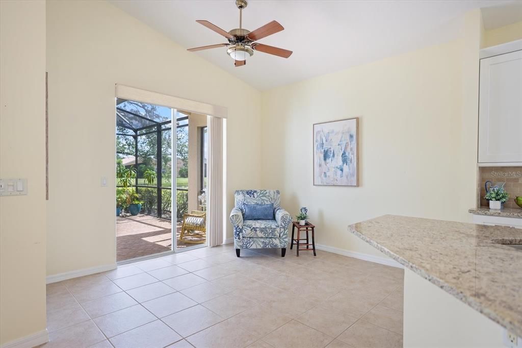 For Sale: $465,000 (2 beds, 2 baths, 1710 Square Feet)