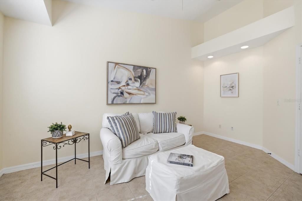 For Sale: $465,000 (2 beds, 2 baths, 1710 Square Feet)