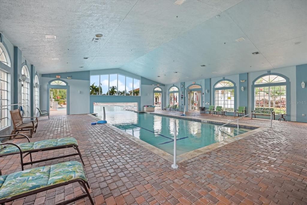 For Sale: $465,000 (2 beds, 2 baths, 1710 Square Feet)