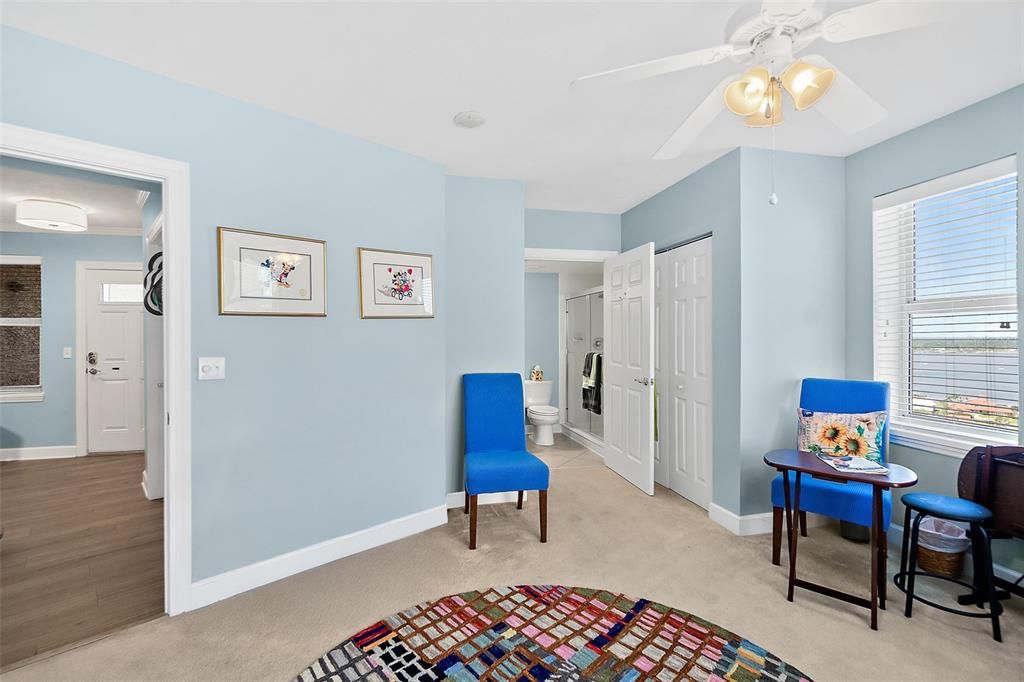 For Sale: $649,000 (3 beds, 3 baths, 2072 Square Feet)