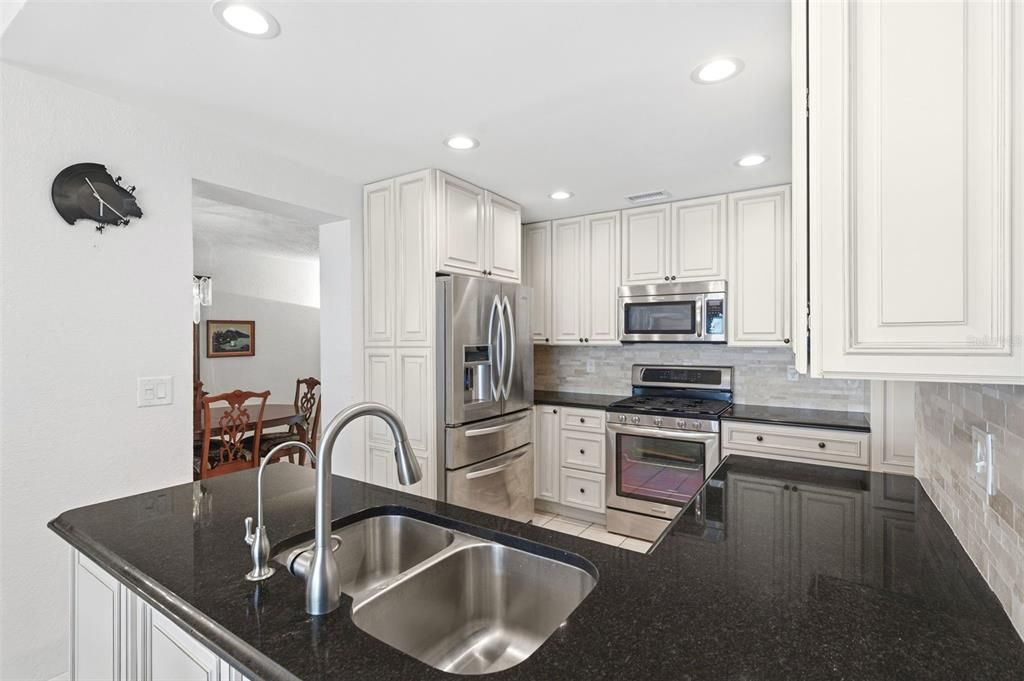 For Sale: $675,000 (3 beds, 2 baths, 1908 Square Feet)