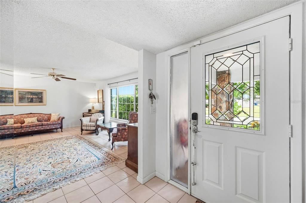 For Sale: $675,000 (3 beds, 2 baths, 1908 Square Feet)