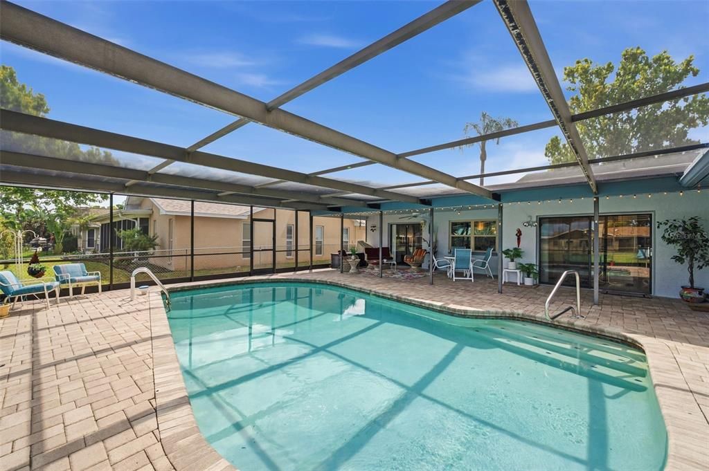 For Sale: $675,000 (3 beds, 2 baths, 1908 Square Feet)