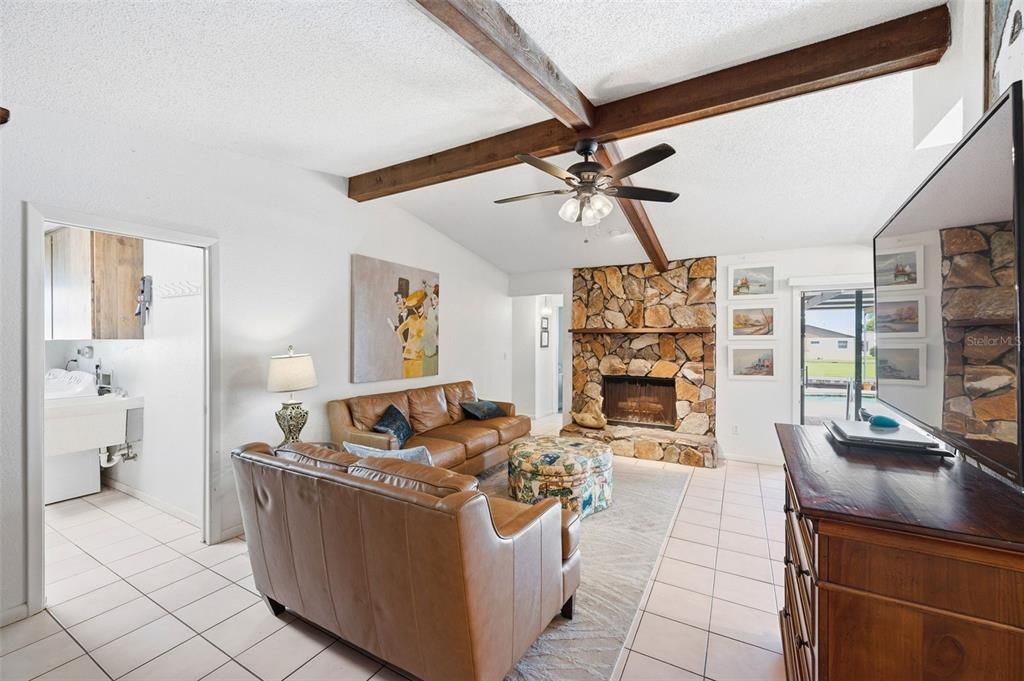 For Sale: $675,000 (3 beds, 2 baths, 1908 Square Feet)