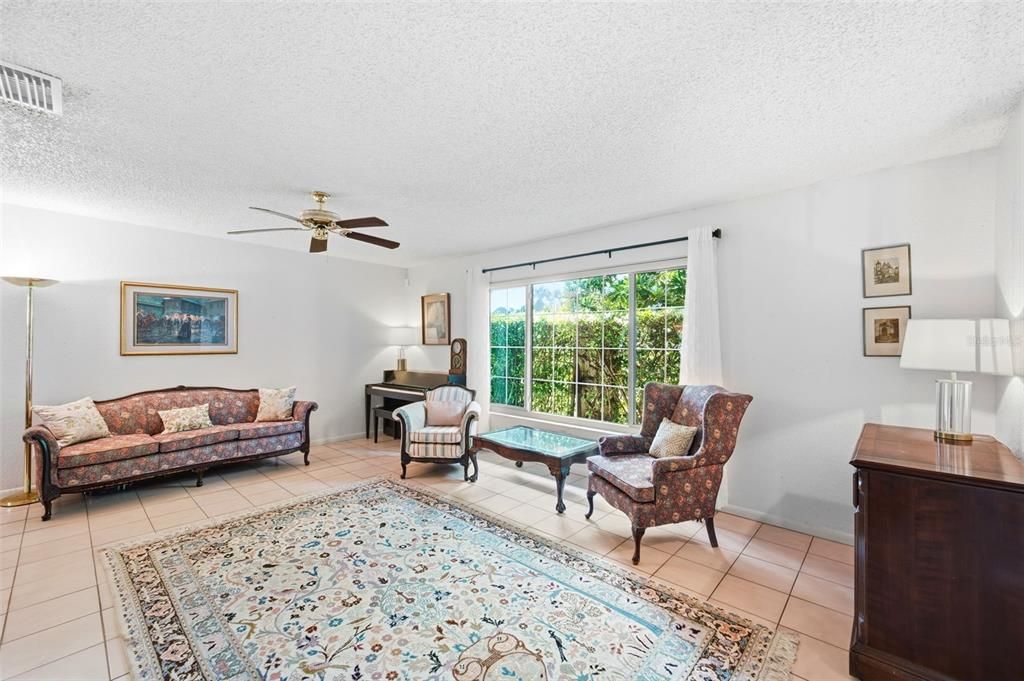 For Sale: $675,000 (3 beds, 2 baths, 1908 Square Feet)