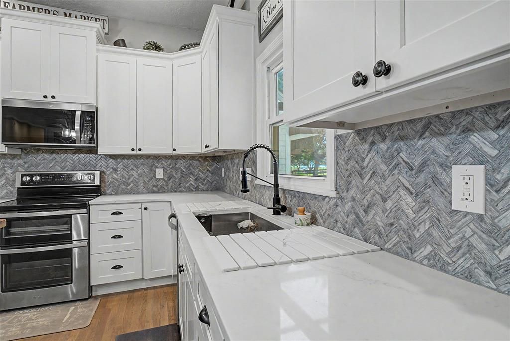 For Sale: $1,150,000 (4 beds, 4 baths, 4178 Square Feet)