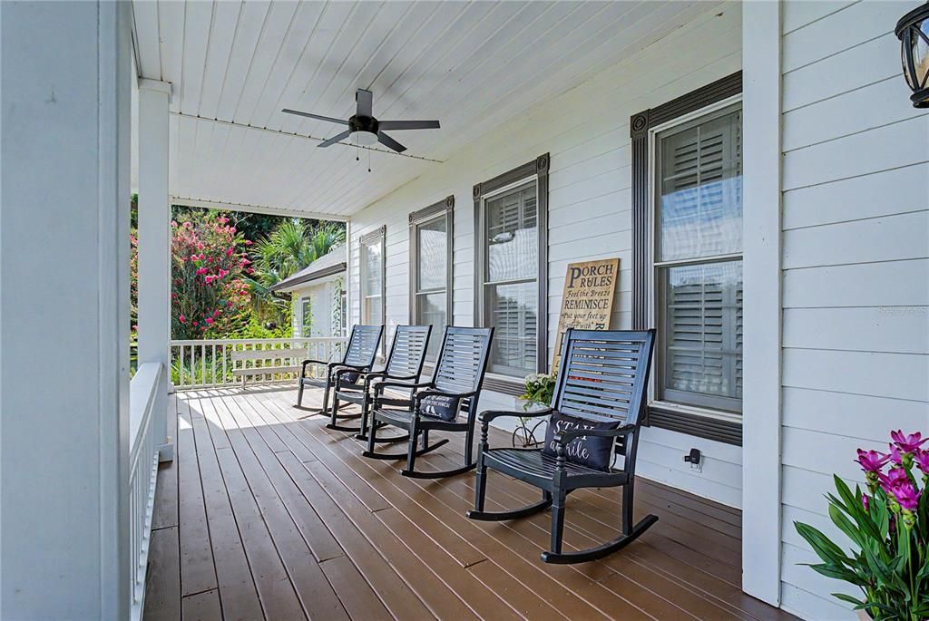 For Sale: $1,150,000 (4 beds, 4 baths, 4178 Square Feet)
