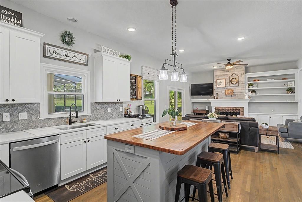 For Sale: $1,150,000 (4 beds, 4 baths, 4178 Square Feet)