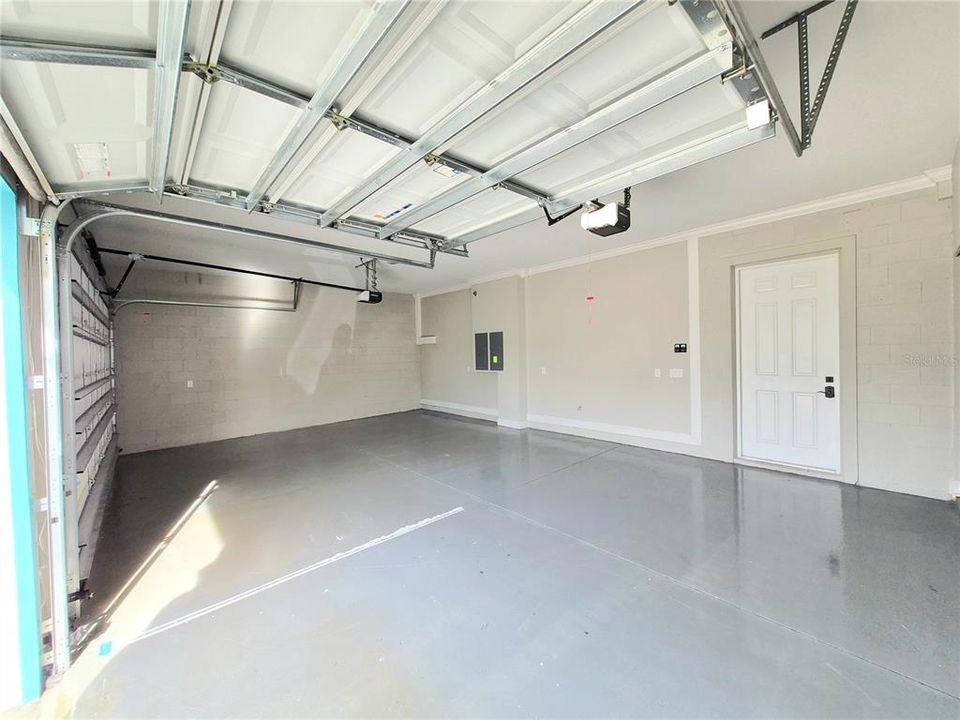 For Rent: $4,200 (4 beds, 3 baths, 2694 Square Feet)