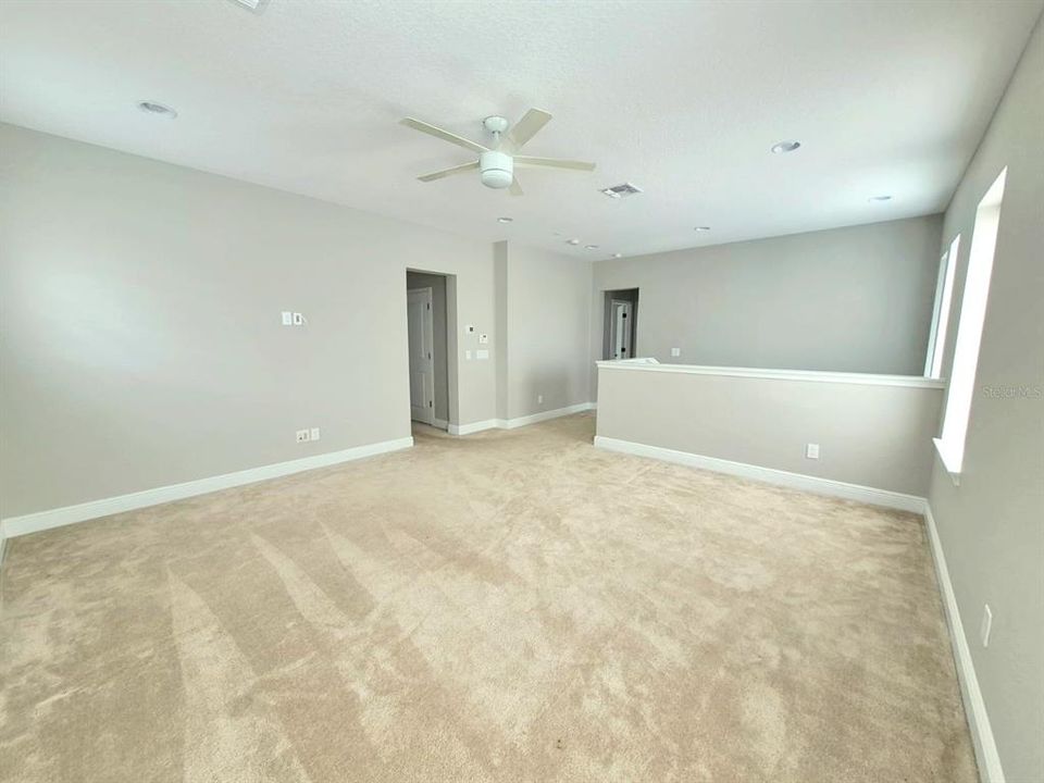 For Rent: $4,200 (4 beds, 3 baths, 2694 Square Feet)