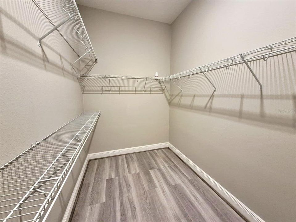 For Rent: $4,200 (4 beds, 3 baths, 2694 Square Feet)
