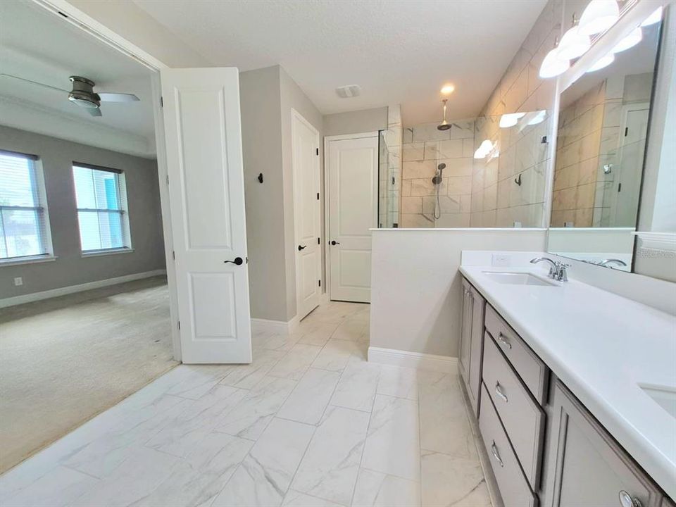 For Rent: $4,200 (4 beds, 3 baths, 2694 Square Feet)