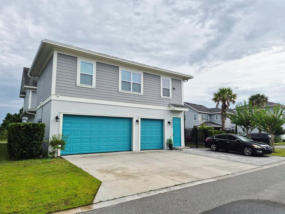For Rent: $4,200 (4 beds, 3 baths, 2694 Square Feet)