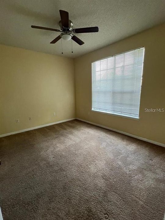 For Rent: $1,900 (3 beds, 2 baths, 1352 Square Feet)