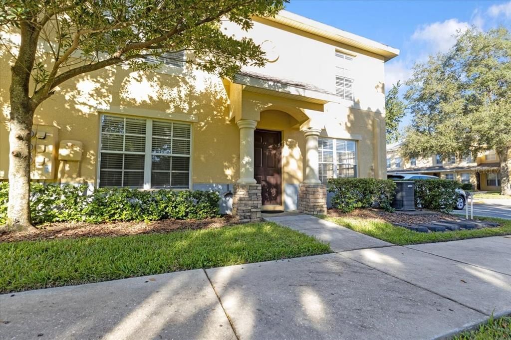 For Rent: $1,750 (3 beds, 2 baths, 1363 Square Feet)