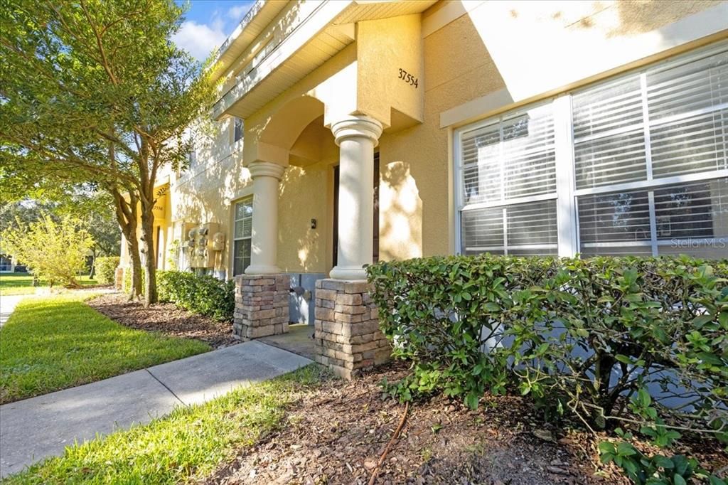 For Rent: $1,750 (3 beds, 2 baths, 1363 Square Feet)