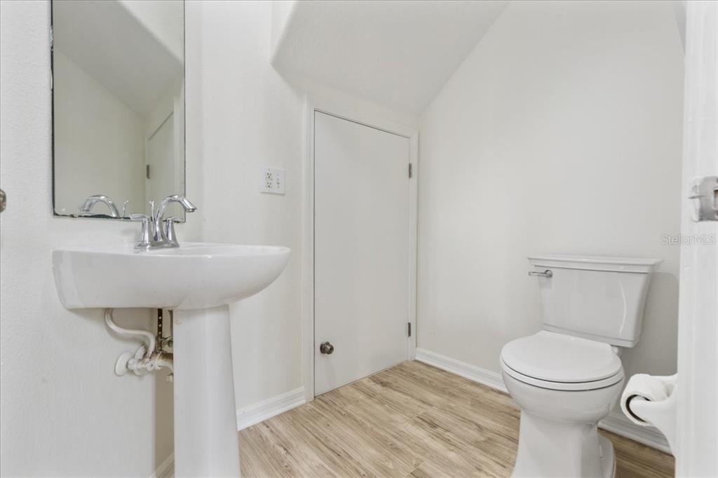 For Rent: $1,750 (3 beds, 2 baths, 1363 Square Feet)