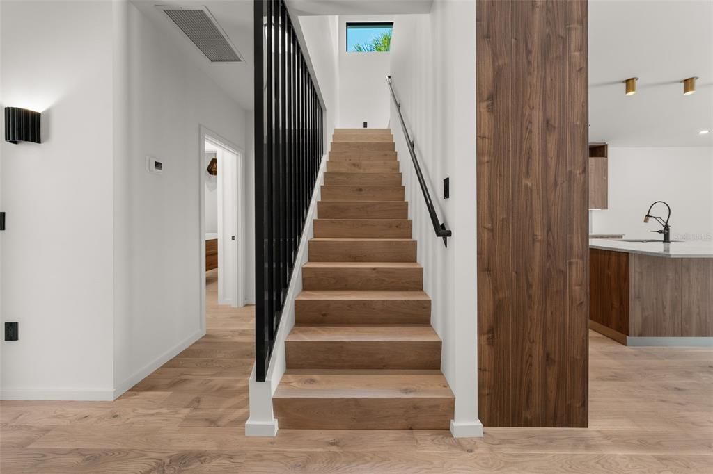 For Sale: $2,799,000 (5 beds, 4 baths, 3128 Square Feet)