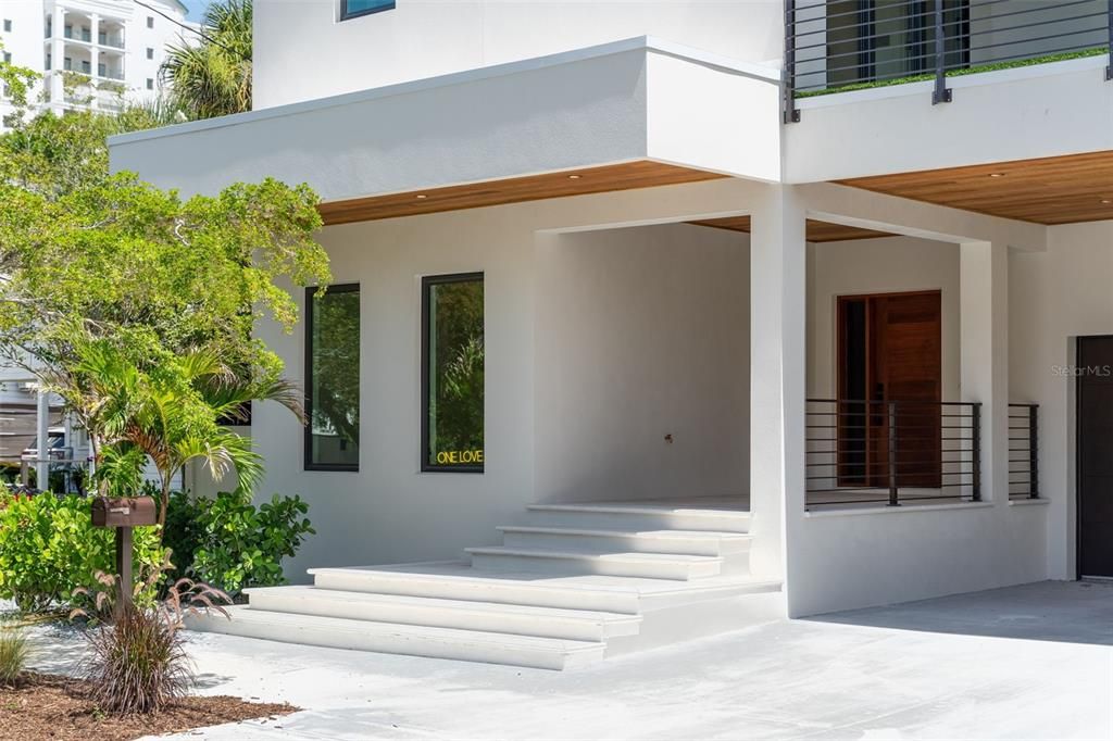 For Sale: $2,799,000 (5 beds, 4 baths, 3128 Square Feet)